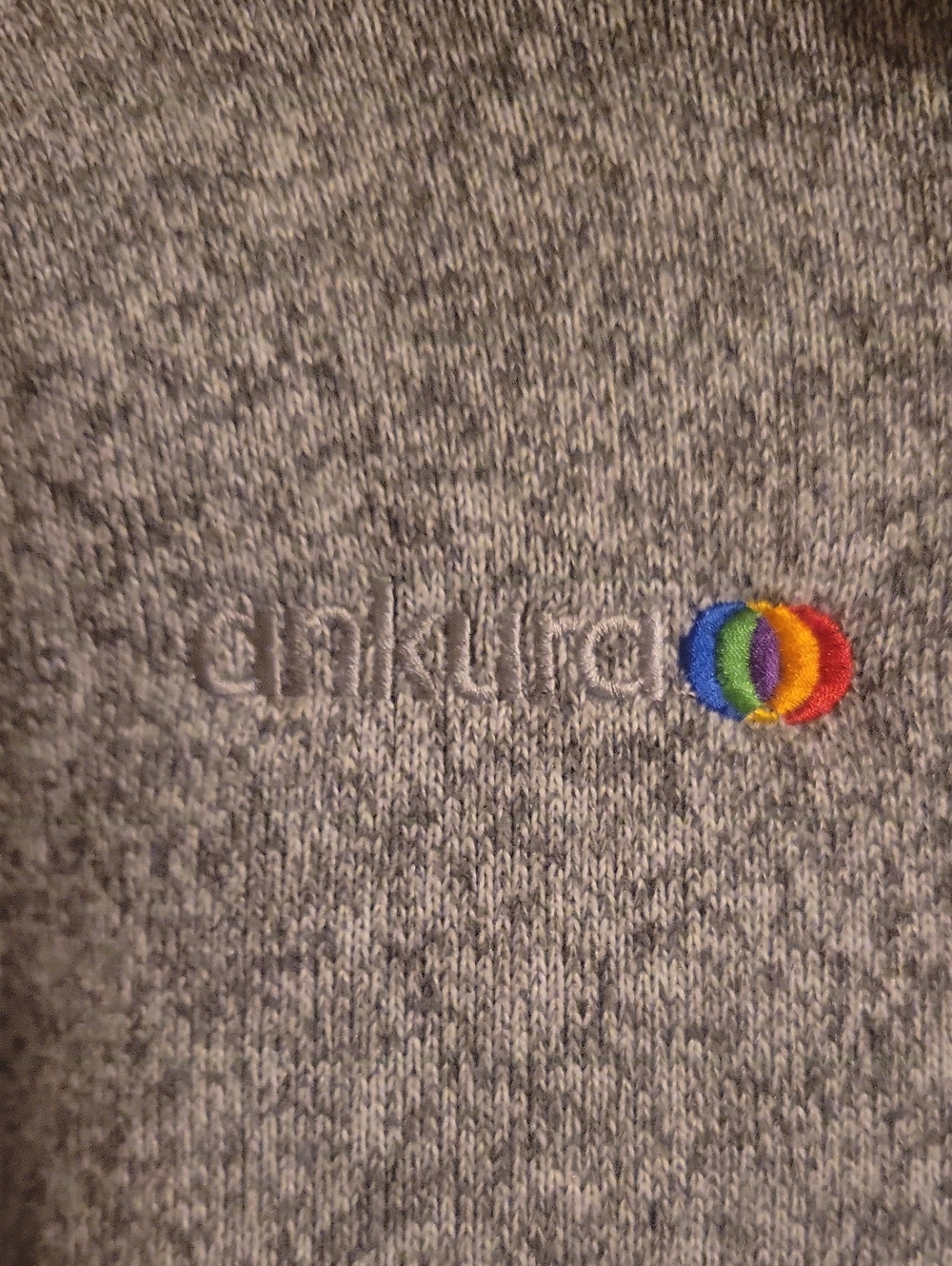 Patagonia Gray Heather Fleece Pullover with Branded Chest Patch - Picture 4 of 6